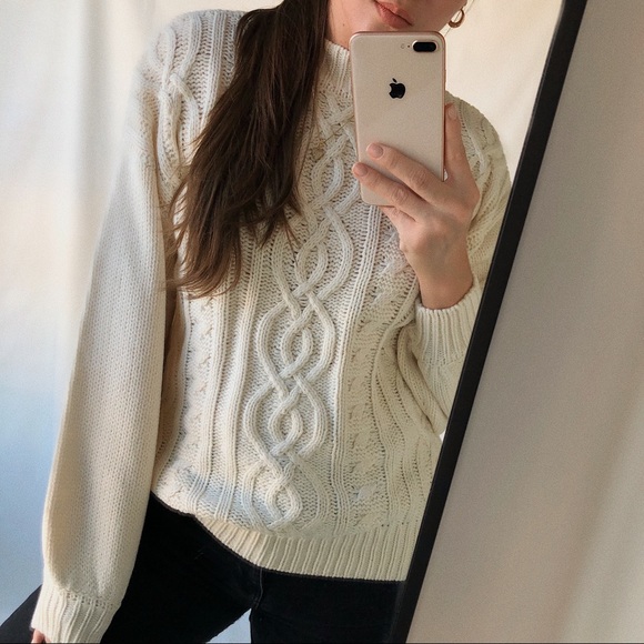 Kanzler Sweaters - THE CABLE KNIT SWEATER — In Cream